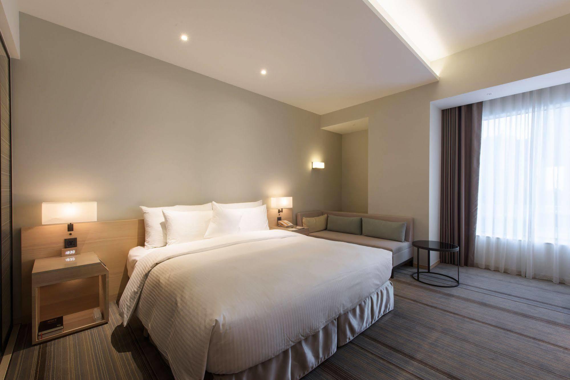 Hotel Cozzi Zhongshan Kaohsziung Kültér fotó